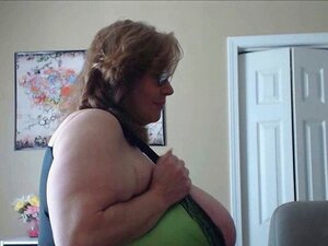Mature Fotze Ist Nicht Nur Blond Sondern Auch Schön Doof Und Hat Riesige Titten Mature Fotze Ist Nicht Nur Blond Sondern Auch Schön Doof Und Hat Riesige Titten