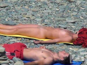 Manner nackt am strand - 🧡 Strand Jungs.