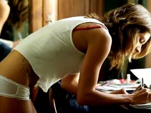 Dawn Olivieri  nackt