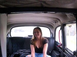 Geiles Mösenlecken im Taxi Geiles Mösenlecken im Taxi