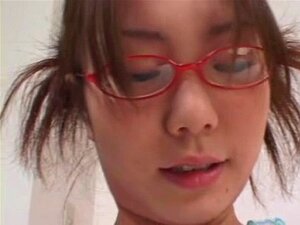 Riho Matsuoka Genießt Eine Dusche Zu Haben