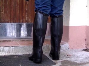 Gummi Reitstiefel Handy Pornos - NurXXX.mobi