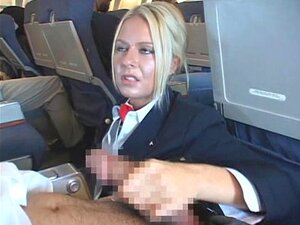 Er Fickt Eine Thailändische Stewardess