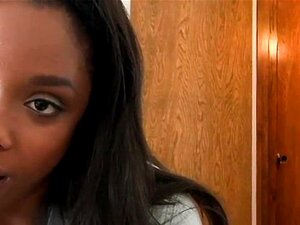 Sasha Banks Pussy XXX-Videos - NeuerPorno.com